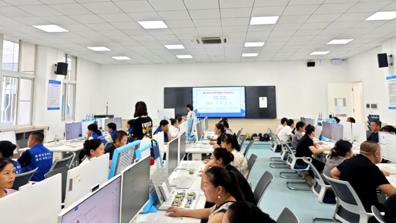 重慶科創(chuàng)職業(yè)學(xué)院門(mén)戶(hù)網(wǎng)站 打造技術(shù)服務(wù)的新聞動(dòng)態(tài)平臺(tái)