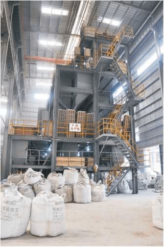 從山城走向世界 涪陵這家企業(yè)憑技術(shù)服務(wù)登頂全球產(chǎn)銷(xiāo)榜首